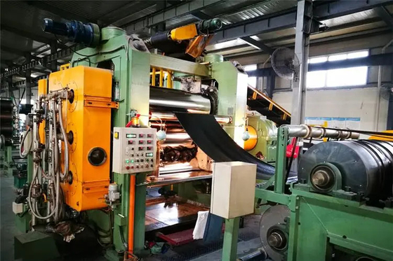 خرید برق گرمایش 3 رول ماشین کالندر سرعت 0-20m/Min و فشار حداکثر 10MPa online manufacture
