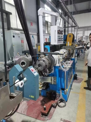 خرید XJW-90 Extruder لاستیک و جعبه ولکاناسیون هوا گرم برای تجهیزات ساخت لوله لاستیک online manufacture