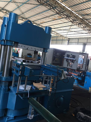 قیمت مناسب 1200mm × 600mm صفحه داغ نیمه خودکار لاستیک ولکان سازی ماشین مطبوع استفاده می شود برای تولید محصولات لاستیک آنلاین