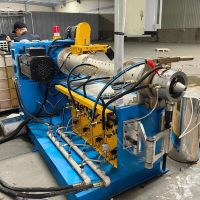 قیمت مناسب نوع 90 پن نوع لاستیک Extruder، تغذیه سرد، مصرف انرژی کم، بدون نگرانی خدمات پس از فروش. آنلاین
